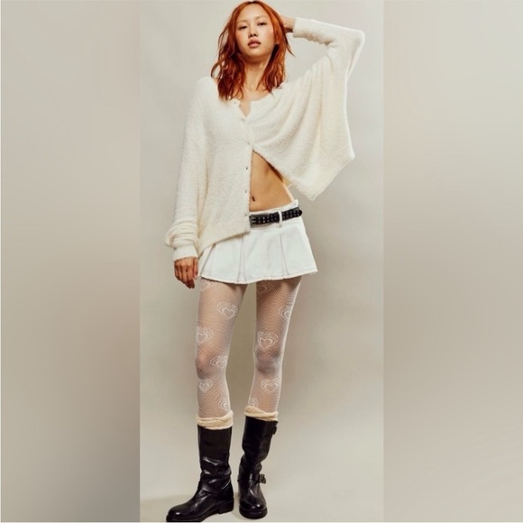 Free People One Wyatt Sela Fuzzy Eyelash Cardigan Sweater Ivory White - Picture 4 of 13